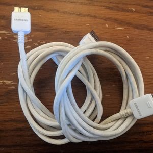 2 Micro USB 3.0 cables
